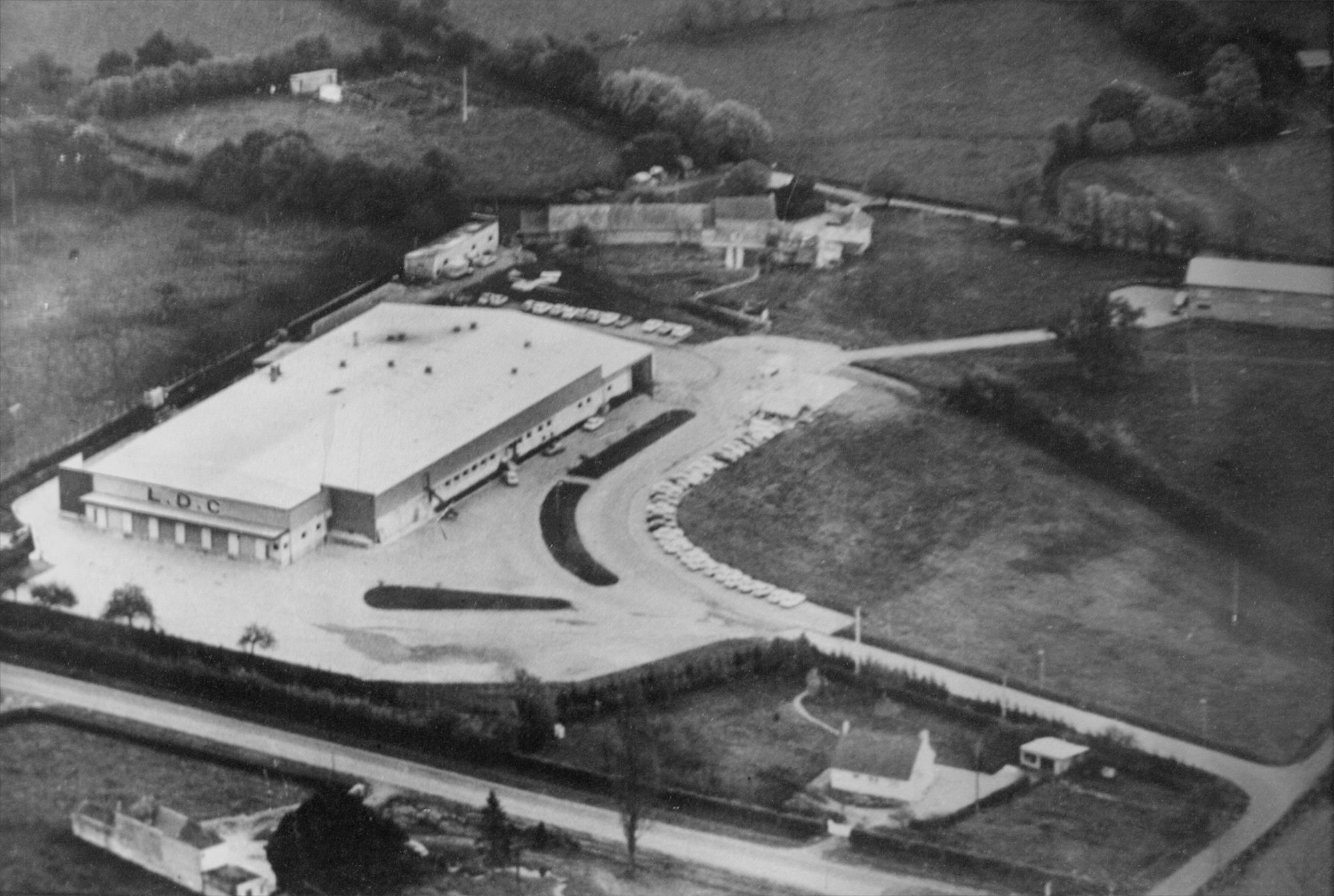 Creation of “L.D.C.” created from merging of both “Lambert” and “Dodard-Chancereul” slaughterplants, in the Saint-Laurent plant in Sablé-sur-Sarthe, the Group’s current headquarters.